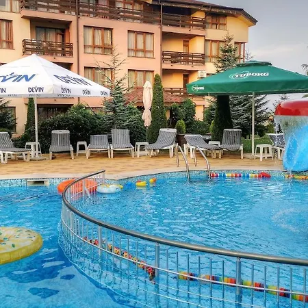 Lägenhetshotell Wood & Bansko