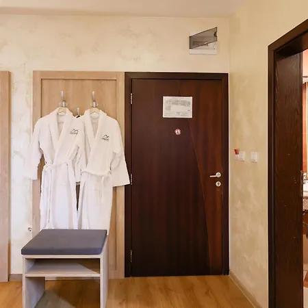 Aparthotel Wood & Bansko