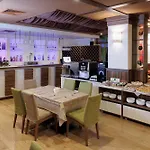Wood & Apartmanhotel