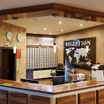 Wood & Apartmanhotel