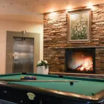 Wood & Apartmanhotel