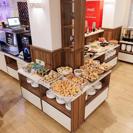 Hotel de apartamente Wood & 4*