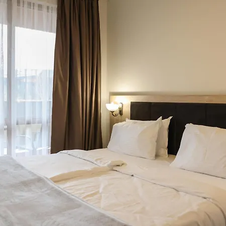 Wood & Hotel de apartamente Bansko