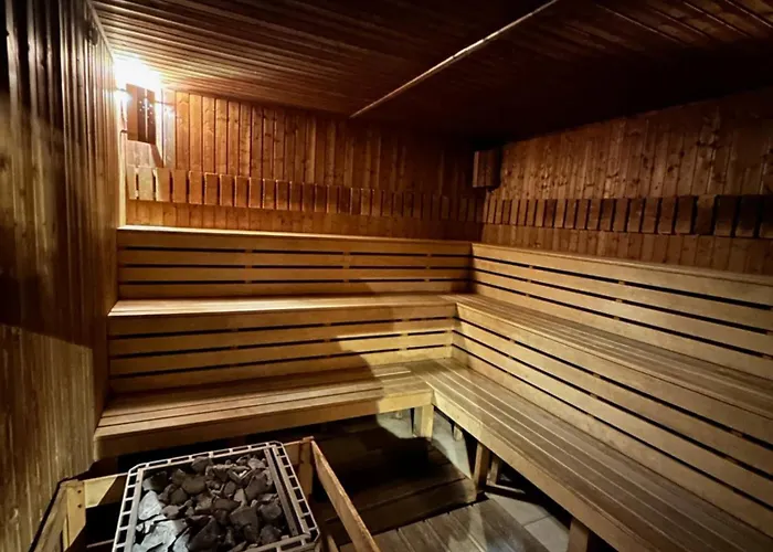 Wood & Aparthotel Bansko