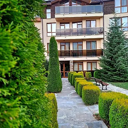 Aparthotel Wood & 4*