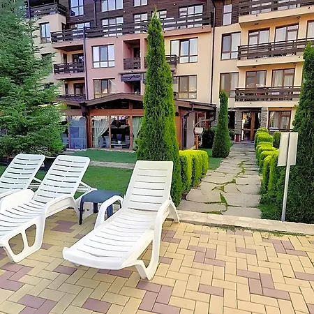 Wood & 4* Bansko