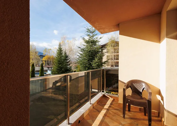 Wood & Apartmanhotel Banszko